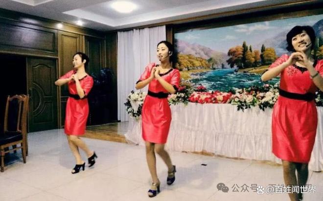 分配的颜值岗位最后一个让韩国眼红冰球突破揭秘朝鲜美女职业！国家(图5)